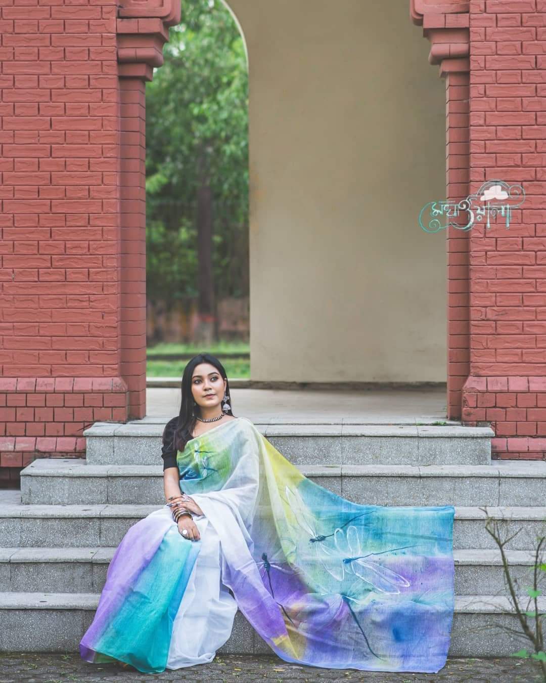 হাফসিল্ক শাড়ী - হ্যান্ডপ্রিন্ট তুলির কাজ - Image 12
